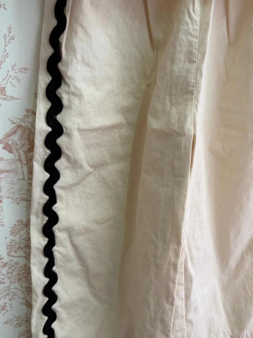 Zara Kids Cream Two-Piece Ruffled Top and Wide Leg Pants with Black Trim